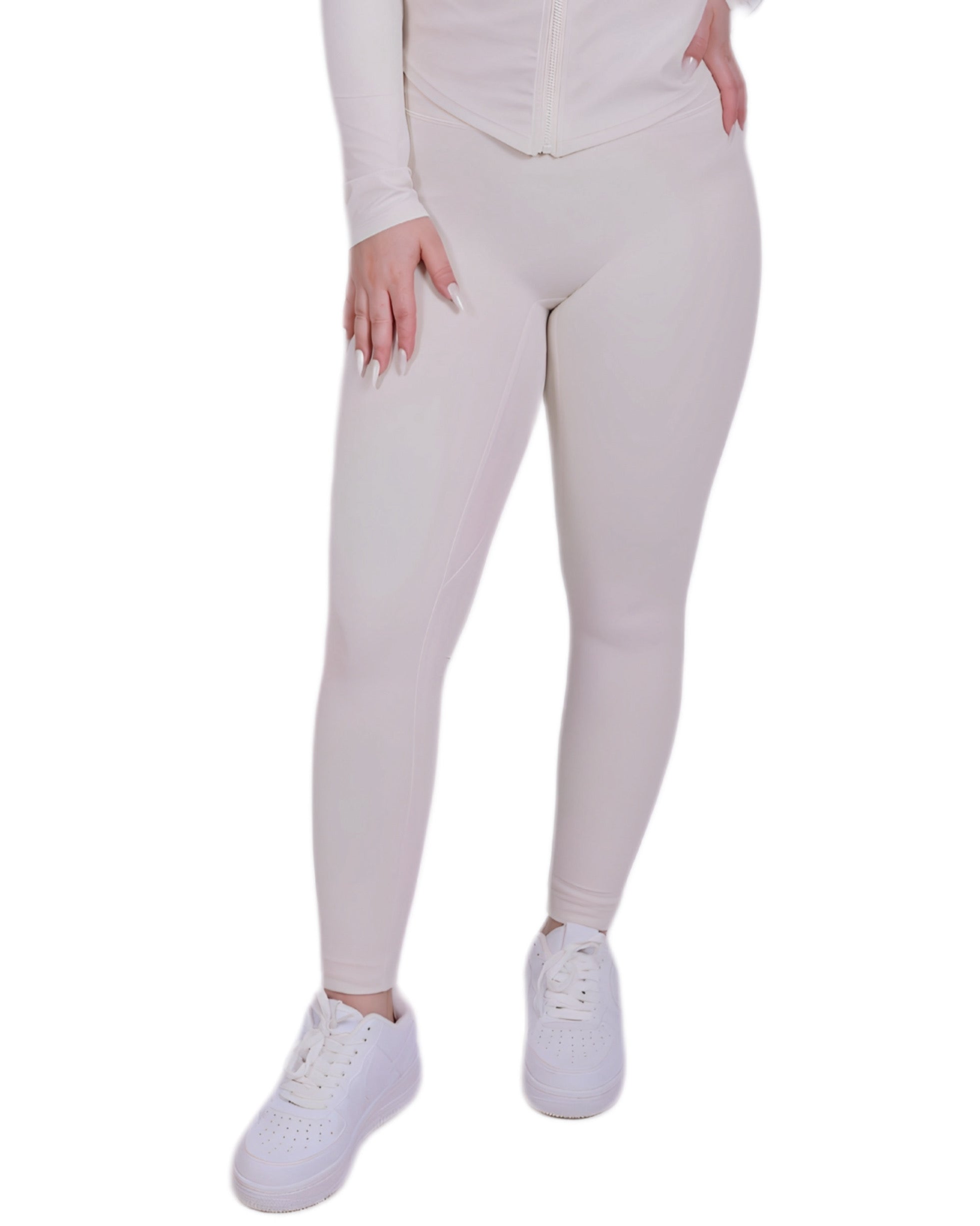 Second Skin Ivory Legging – Soft, Sculpting & Sweat-Wicking Fit for Bold Athleisure & Everyday Movement