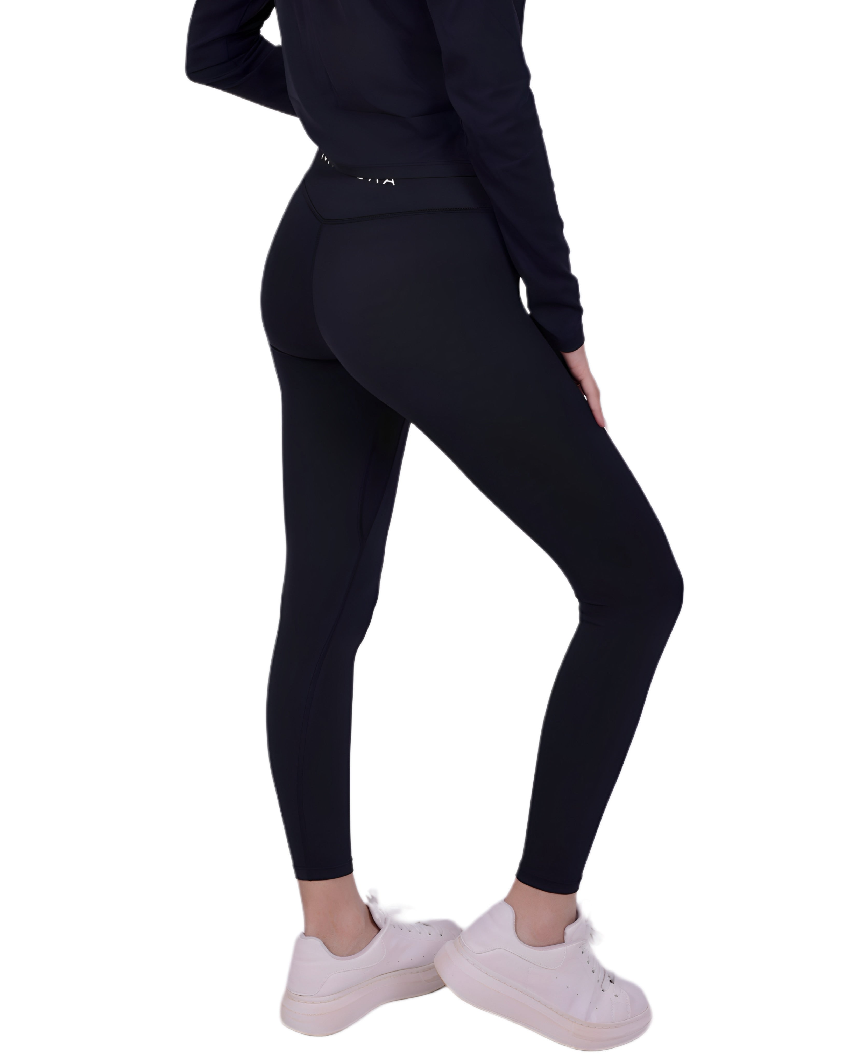 Second Skin Black Legging – Soft, Sculpting & Sweat-Wicking Fit for Bold Athleisure & Everyday Movement