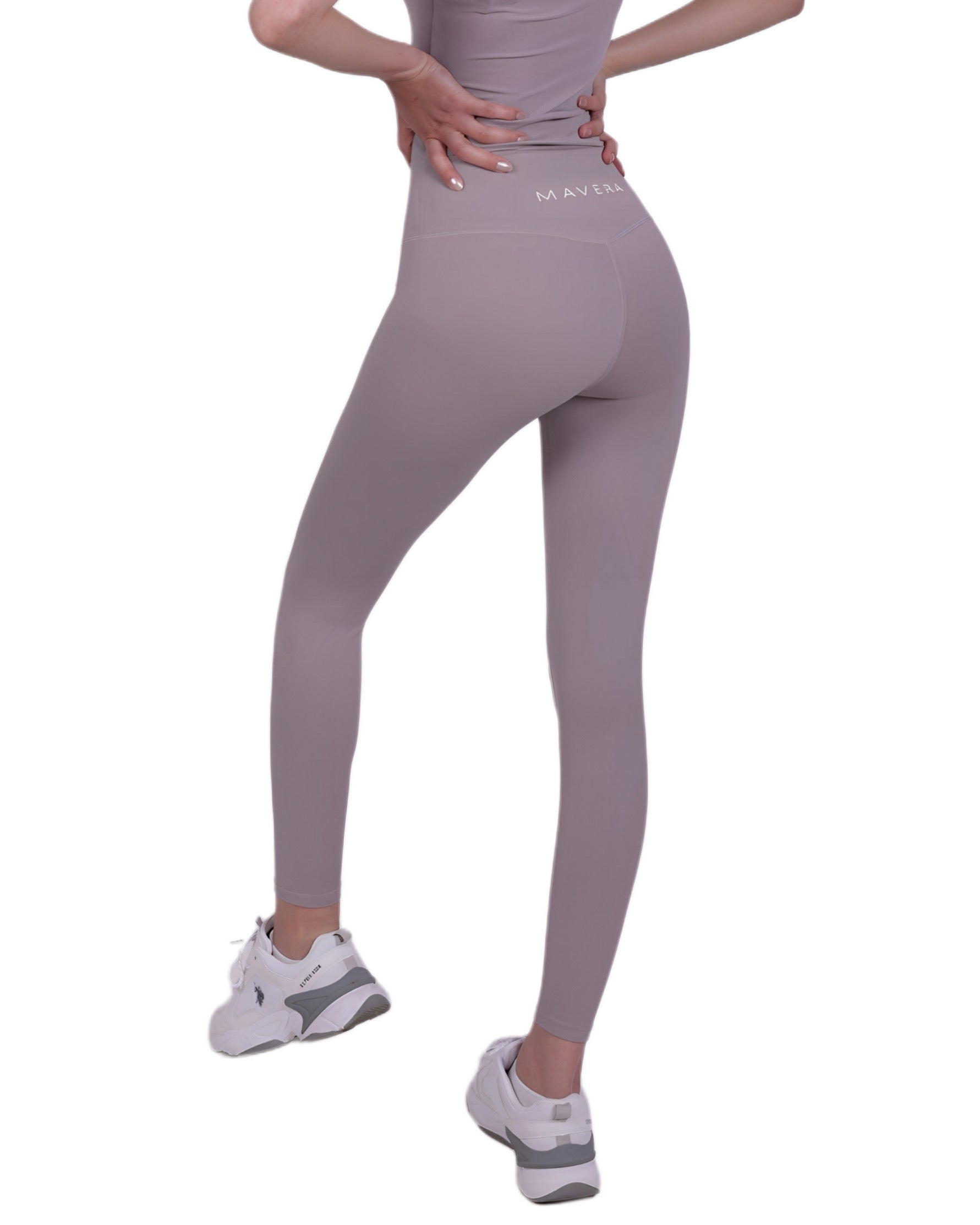 Second Skin Gray Legging – Soft, Sculpting & Sweat-Wicking Fit for Bold Athleisure & Everyday Movement