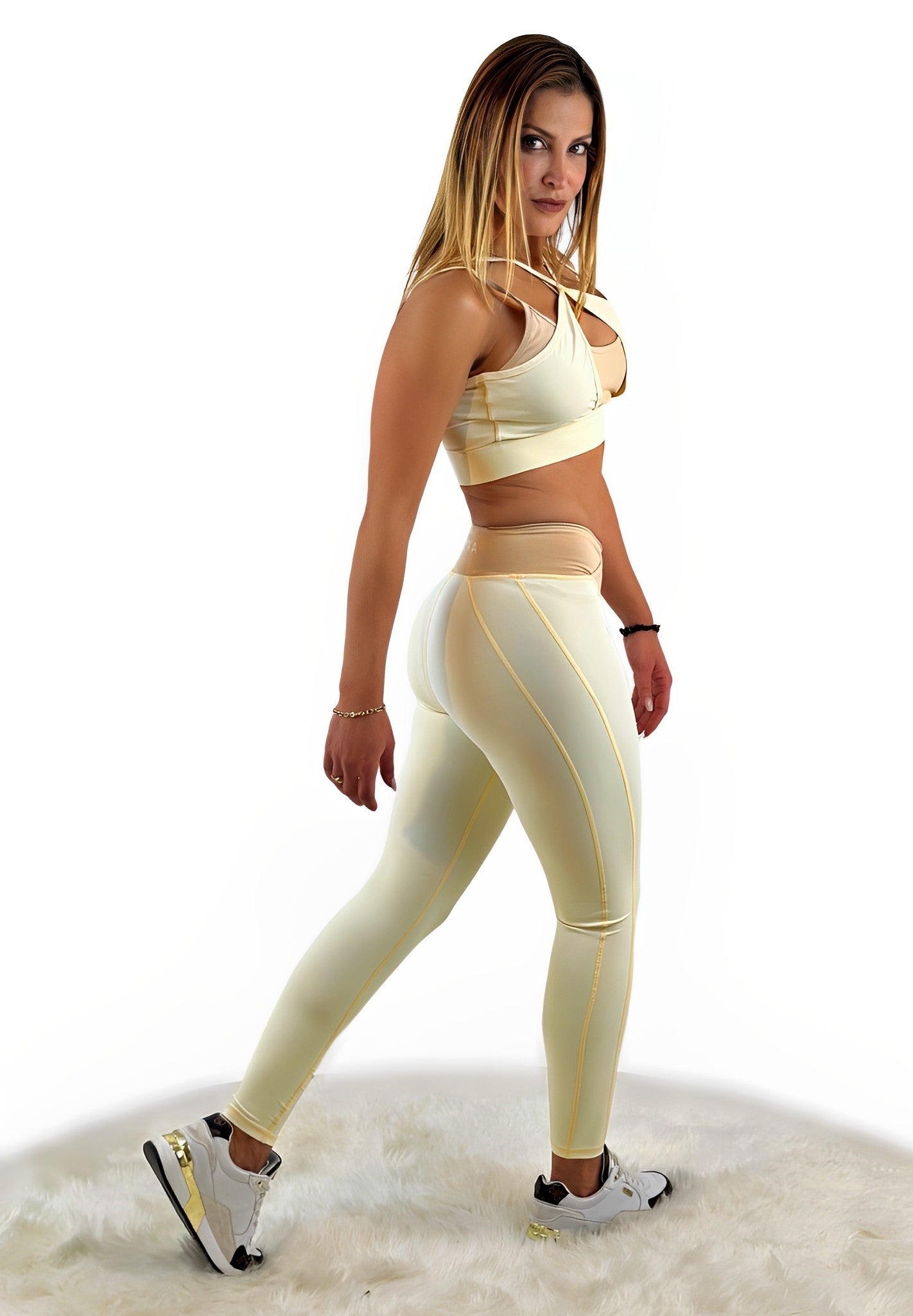 Rara High Waist Legging – Khaki | Seamless, Breathable &amp; Sculpting Activewear for Yoga, Training &amp; Everyday Style