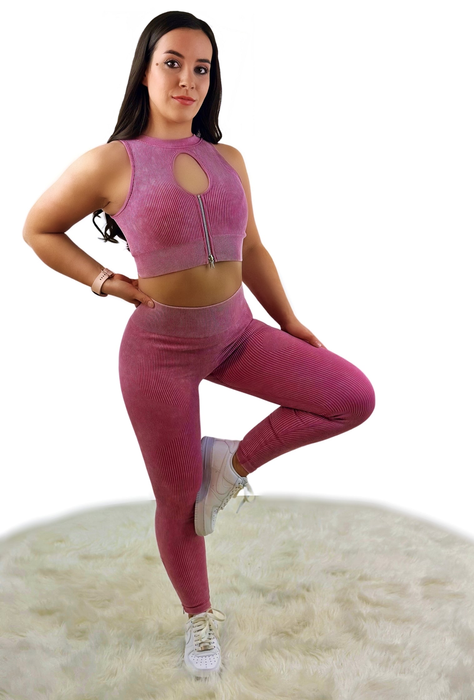 Eminence Solid Slim Legging – Wine Red | Seamless Luxury Activewear for Yoga, Fitness &amp; Athleisure