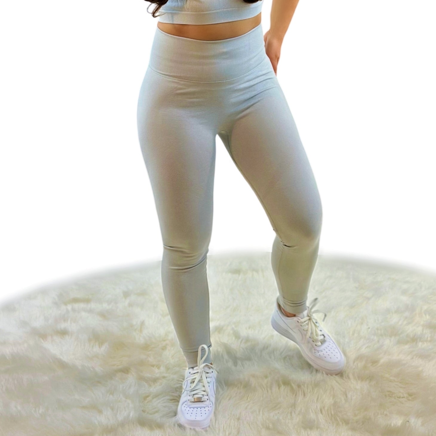 Borealis Skinny Slim Legging – Light Grey | Breathable, Lightweight & Four-Way Stretch Activewear for Yoga & Fitness