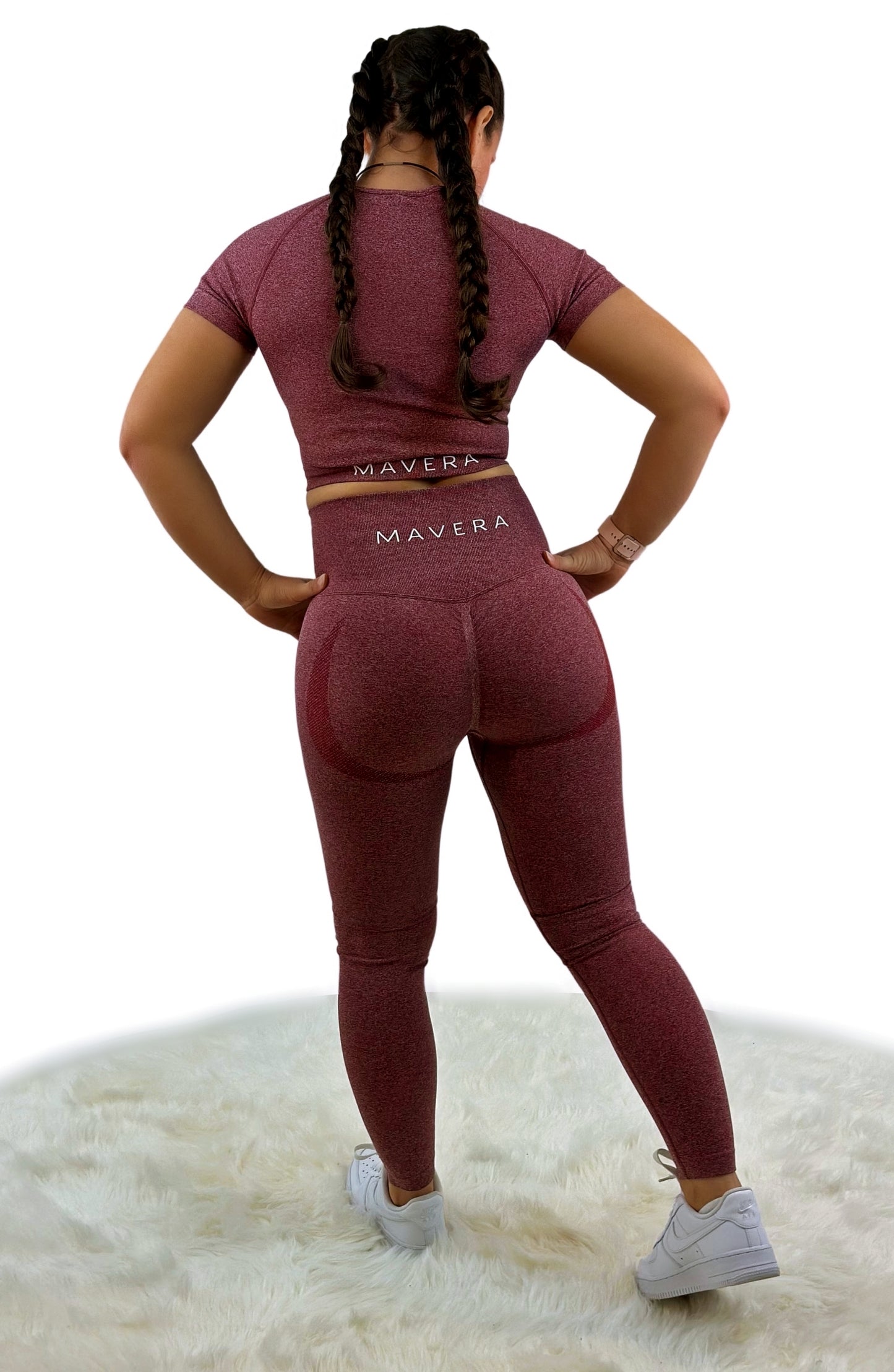 Premium Borealis Kollektion: Atmungsaktives, flexibles und leichtgewichtiges Activewear-Set für Frauen, ideal für Pilates und Hardcore-Workouts. Antibakteriell, antistatisch und aus hochwertigem Spandex/Nylon-Mix für ultimativen Komfort und Langlebigkeit